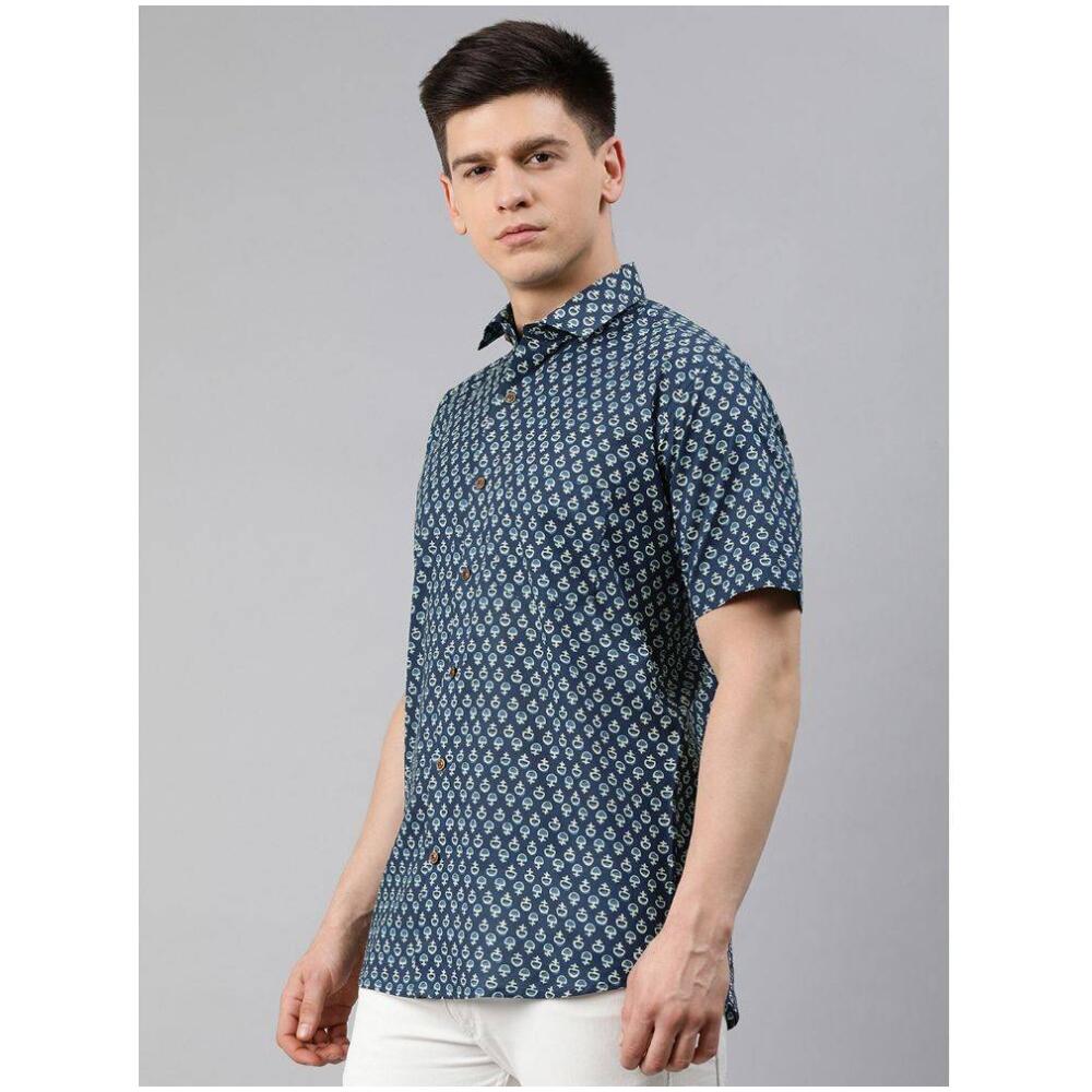 Navy Blue & Off-White Regular Fit Printed Casual Shirt